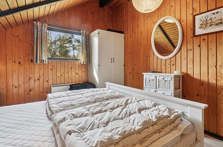 Vakantiehuis "Ajla" - 500m from the sea