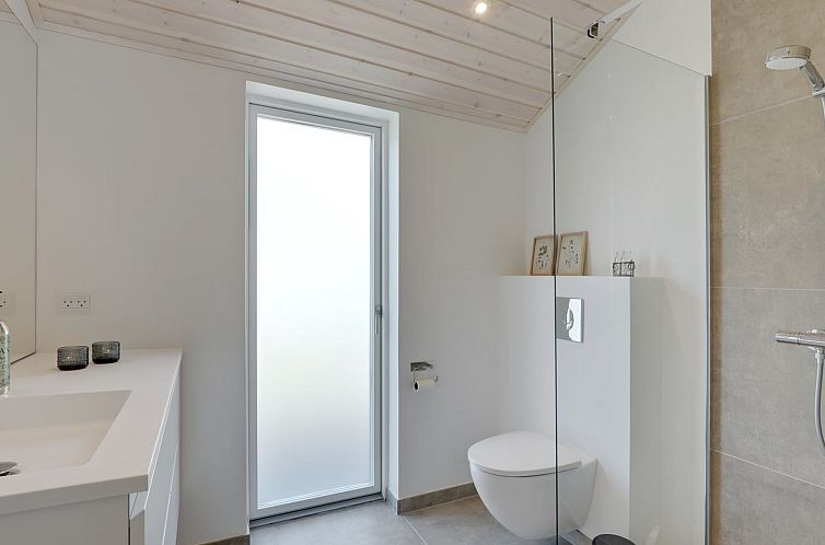 Vakantiehuis "Oke" - 350m from the sea