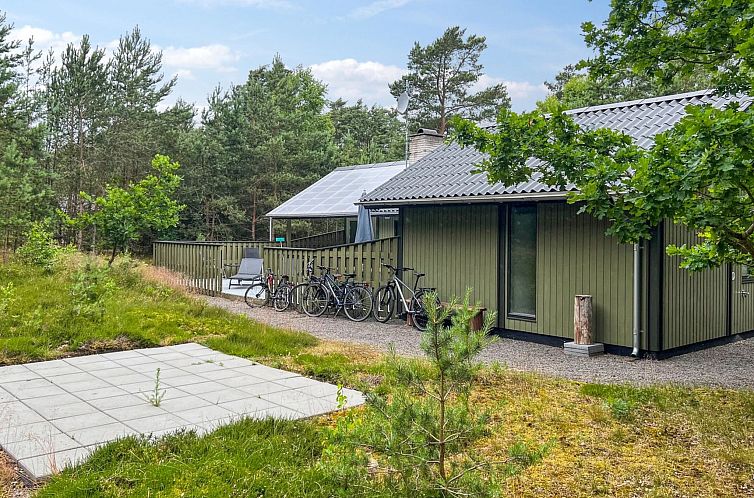 Vakantiehuis "Elona" - 950m from the sea