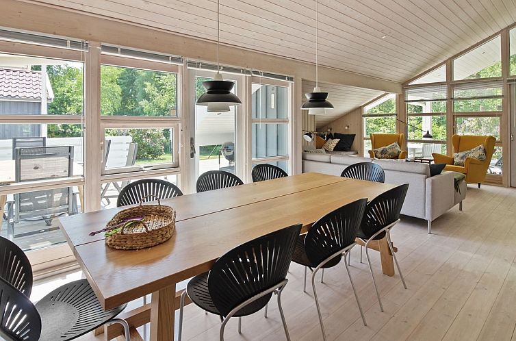 Vakantiehuis "Nikoletta" - 250m from the sea