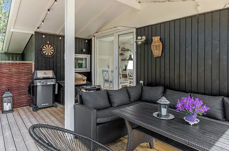 Vakantiehuis "Essi" - 300m from the sea