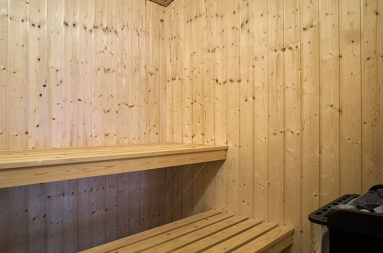 Vakantiehuis "Rudolf" - 400m from the sea