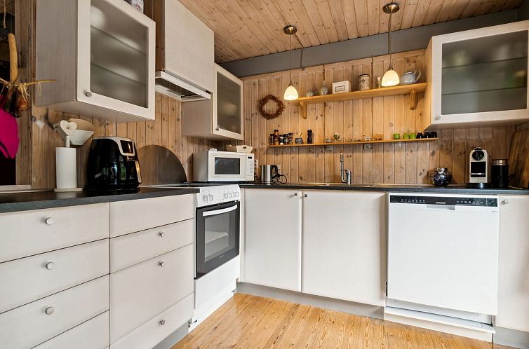 Vakantiehuis "Sunita" - 300m from the sea