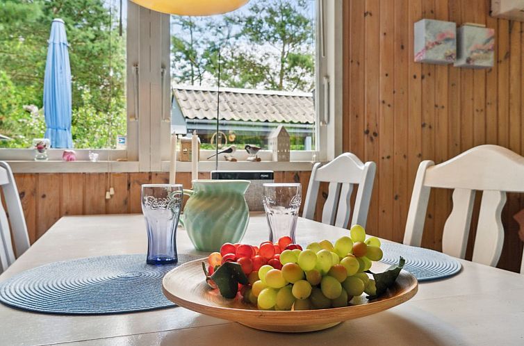 Vakantiehuis "Sunita" - 300m from the sea