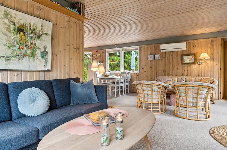 Vakantiehuis "Sunita" - 300m from the sea