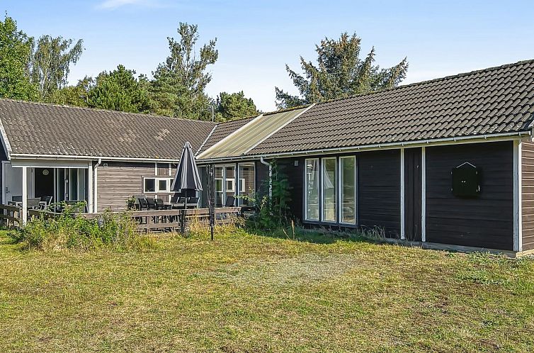 Vakantiehuis "Fredrike" - 500m from the sea