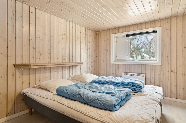 Vakantiehuis "Fredrike" - 500m from the sea