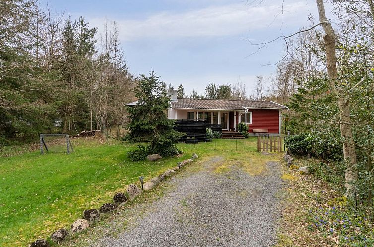 Vakantiehuis "Betti" - 700m from the sea