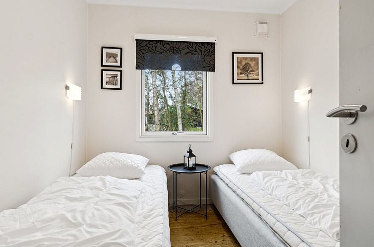 Vakantiehuis "Betti" - 700m from the sea