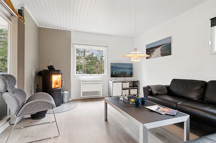 Vakantiehuis "Betti" - 700m from the sea