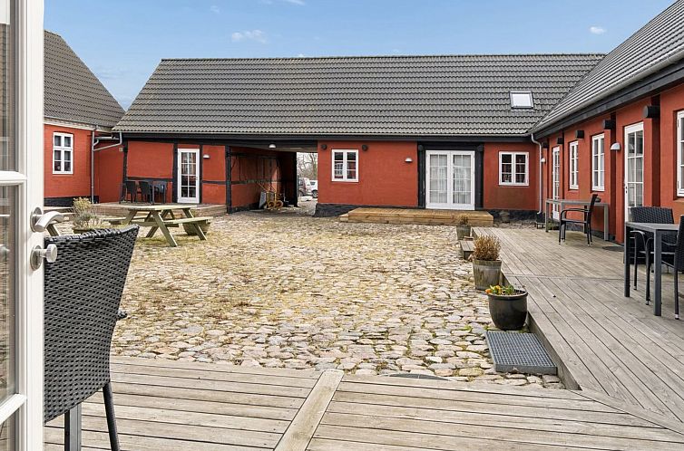 Appartement "Hinrich" - 4.5km from the sea