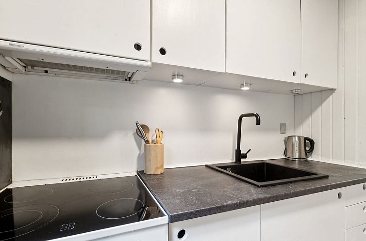 Vakantiehuis "Franja" - 120m from the sea