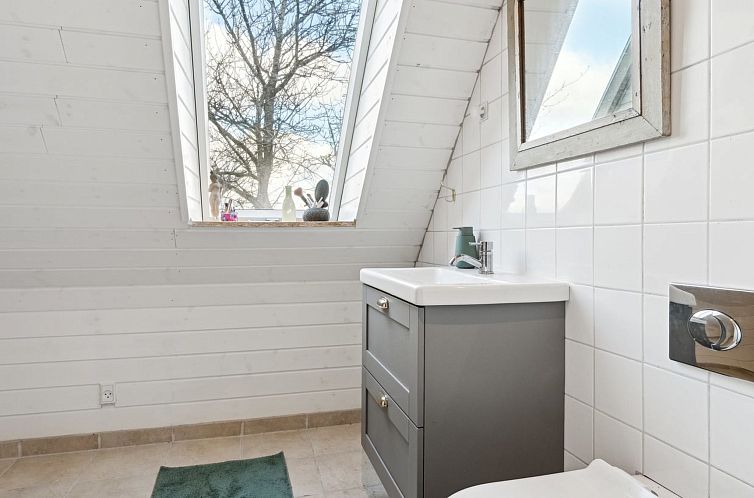 Vakantiehuis "Aulikki" - 2km from the sea