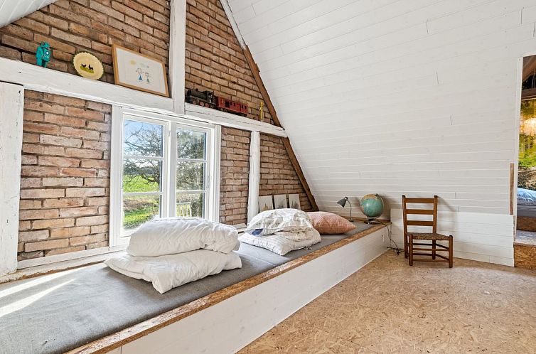 Vakantiehuis "Aulikki" - 2km from the sea