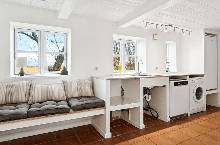 Vakantiehuis "Aulikki" - 2km from the sea