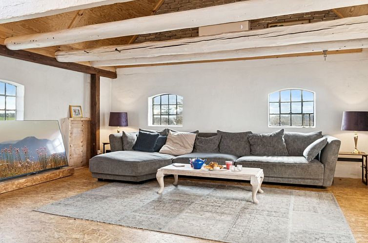 Vakantiehuis "Aulikki" - 2km from the sea