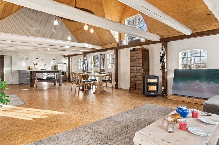 Vakantiehuis "Aulikki" - 2km from the sea