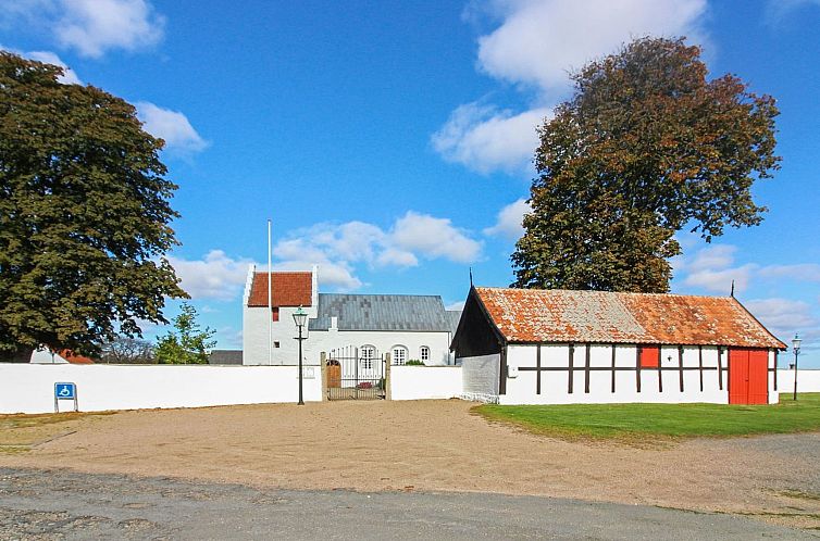 Vakantiehuis "Aulikki" - 2km from the sea
