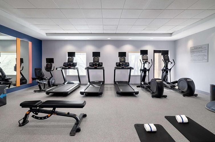 Hampton Inn & Suites - Columbia South, MD