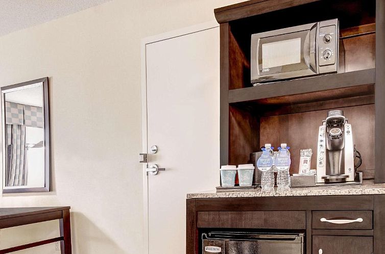 Hilton Garden Inn Waldorf