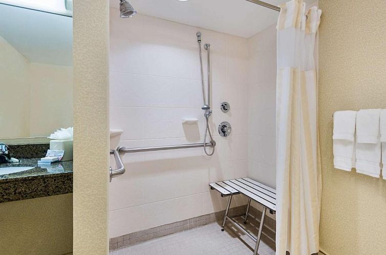 Hilton Garden Inn Waldorf