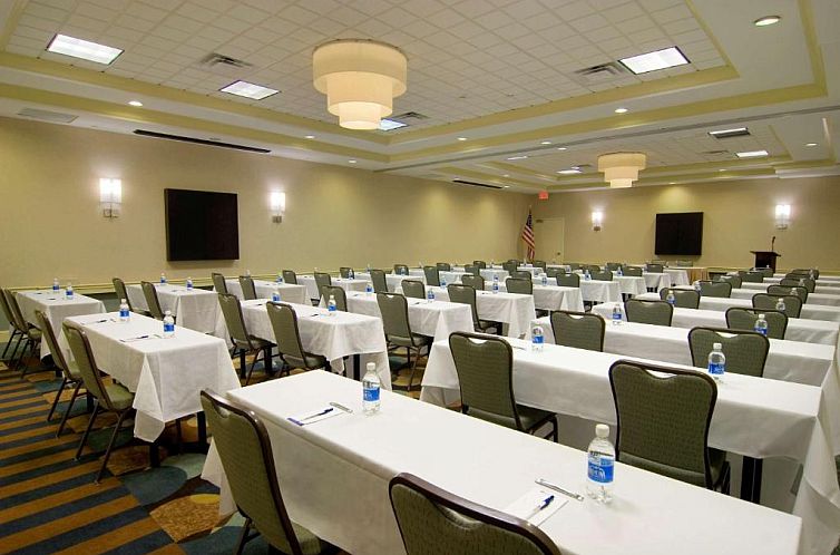 Hilton Garden Inn Waldorf