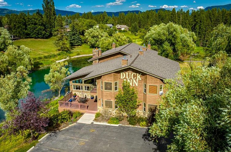 Guest house 2925801 - Bed and Breakfast Rocky Mountains - Duck Inn Lodge