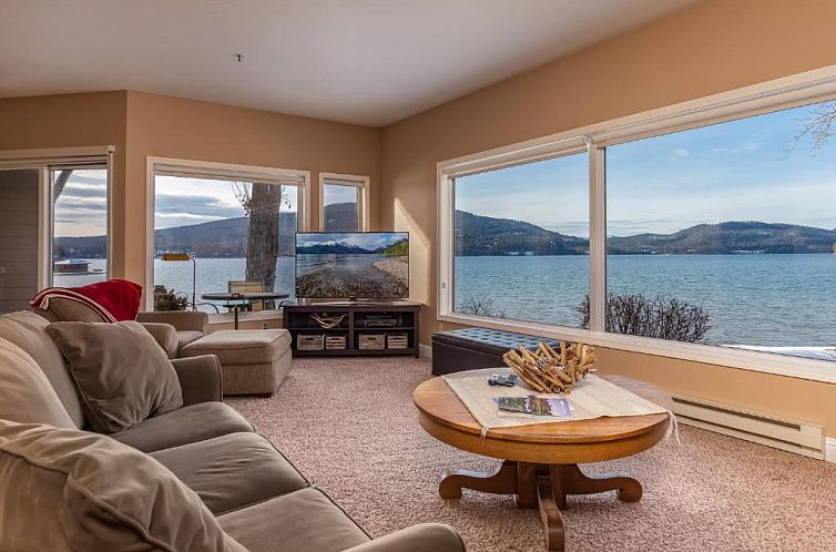 Lodge at Whitefish Lake