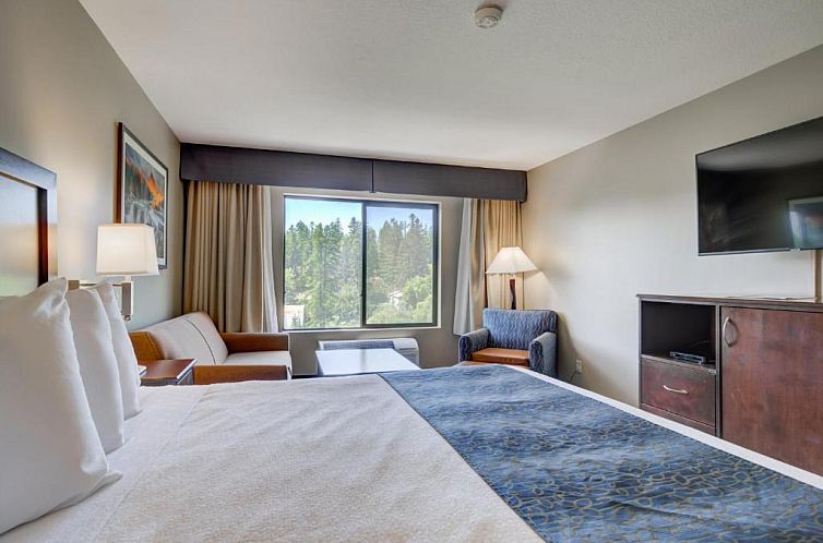 The Pine Lodge on Whitefish River, Ascend Hotel Collection