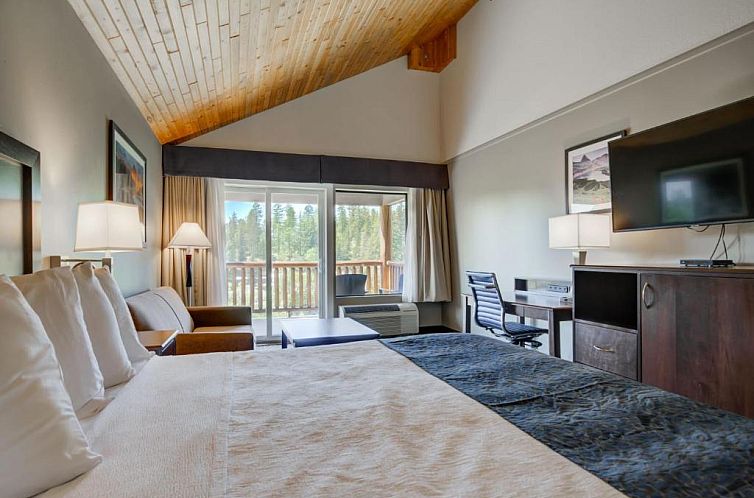 The Pine Lodge on Whitefish River, Ascend Hotel Collection