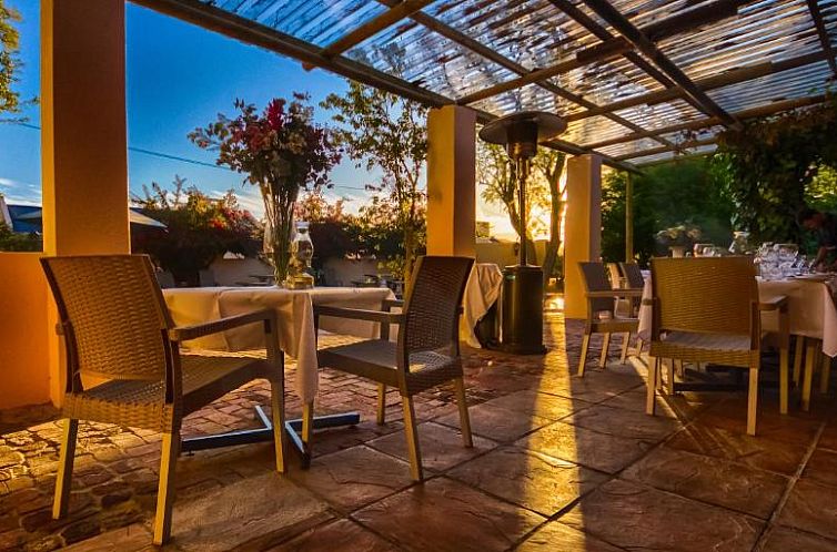 De Leeuwenhof Estate