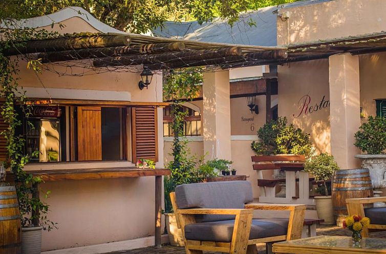 De Leeuwenhof Estate