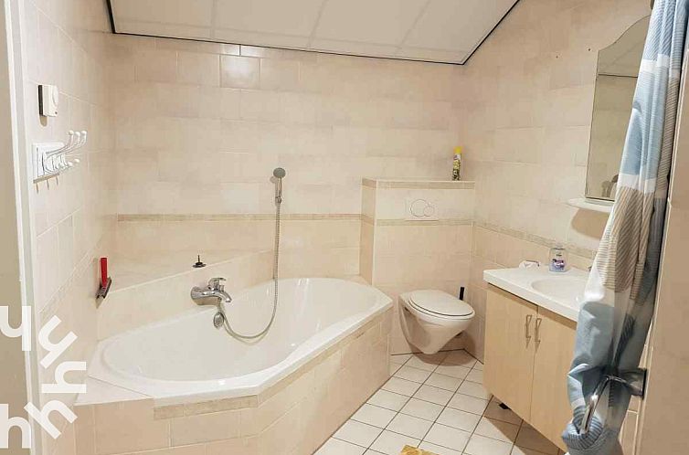 Prachtig 5 persoons vakantiehuis met hottub in Vorden,