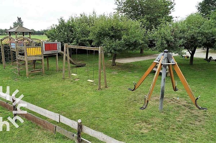 Prachtig 5 persoons vakantiehuis met hottub in Vorden,