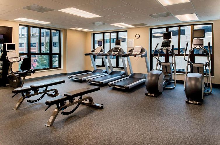 Hampton Inn & Suites National Harbor/Alexandria Area