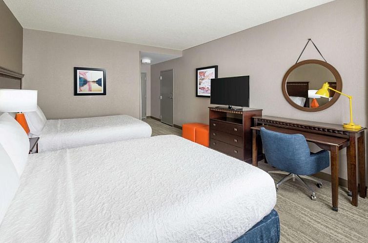 Hampton Inn & Suites National Harbor/Alexandria Area