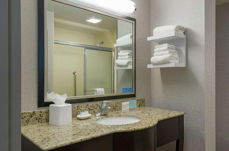 Hampton Inn & Suites National Harbor/Alexandria Area