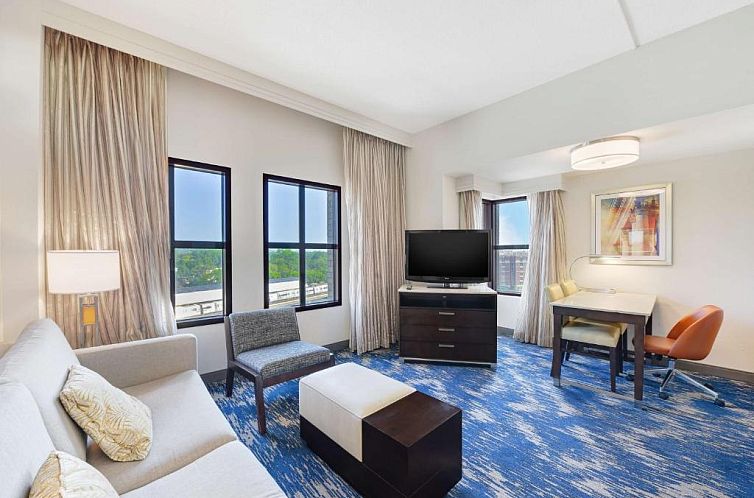 Embassy Suites Alexandria - Old Town