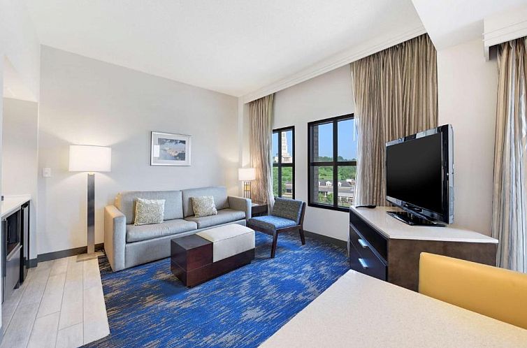 Embassy Suites Alexandria - Old Town