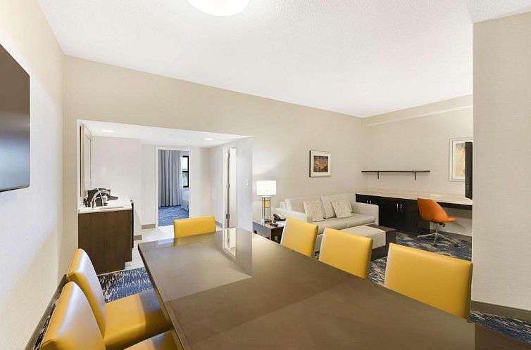 Embassy Suites Alexandria - Old Town
