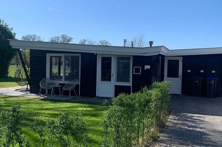 Vakantiehuisje in Winterswijk Miste met groene tuin en terras, gelegen in de Achterhoek, Gelderland.