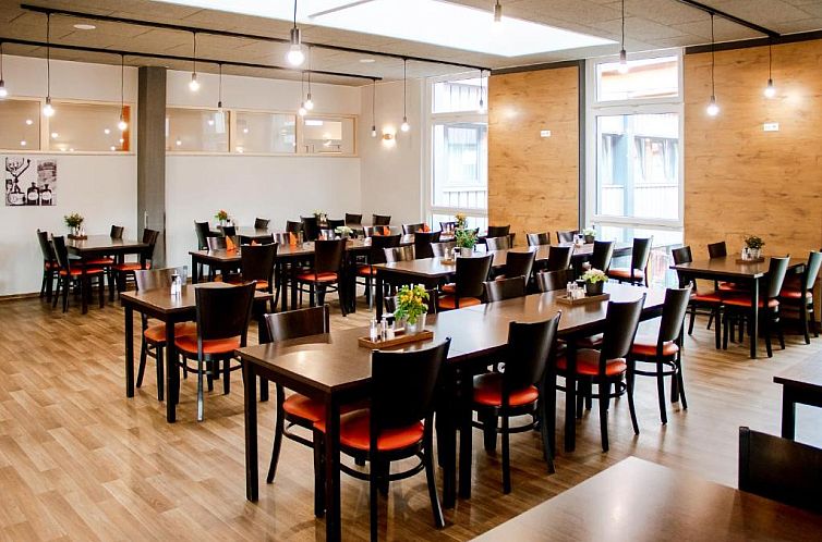 Orange Hotel und Apartments