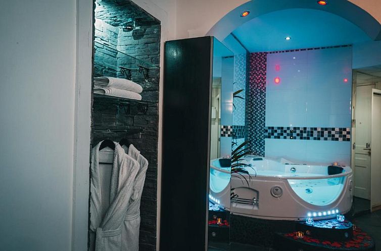 Le Love Spa