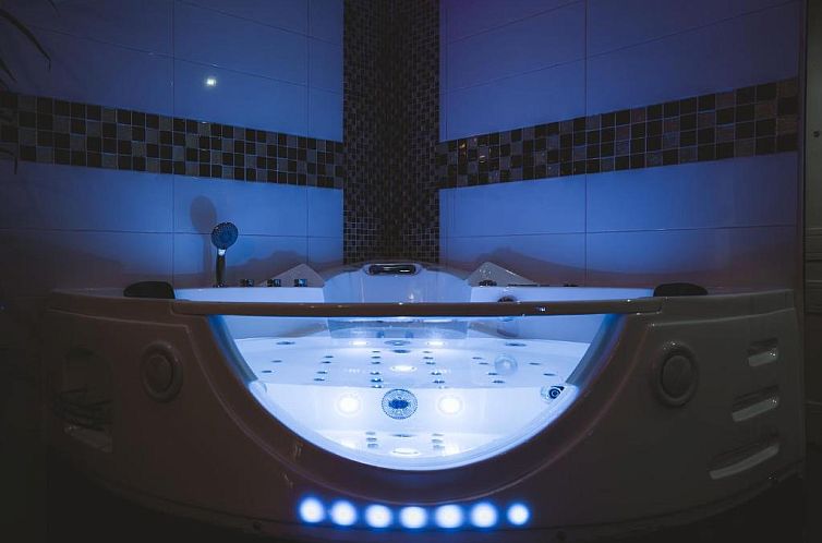 Le Love Spa