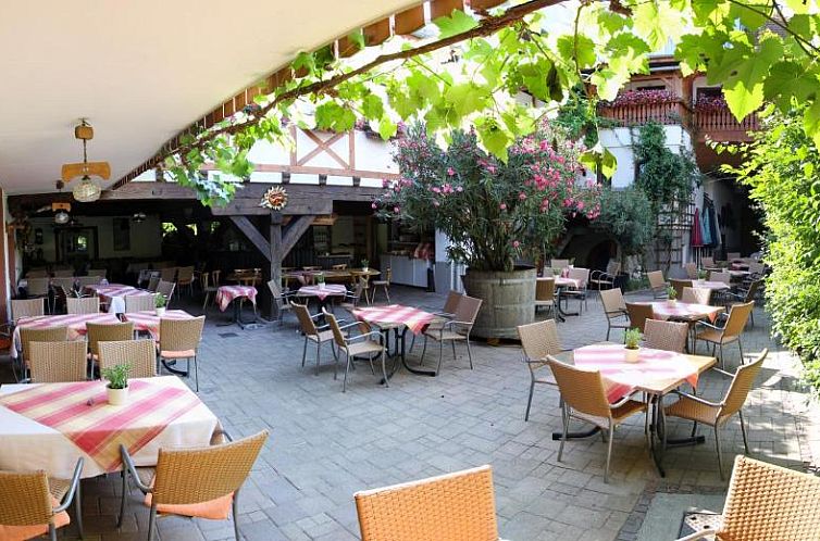 Weinhotel / Gasthaus zur Sonne