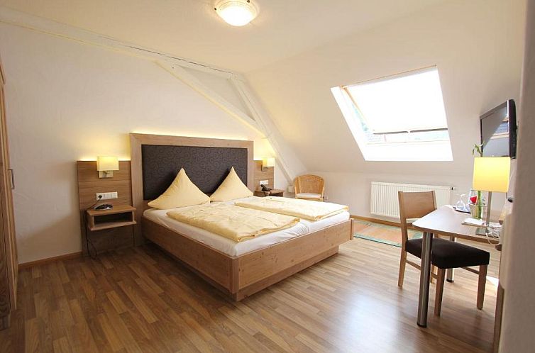 Weinhotel / Gasthaus zur Sonne