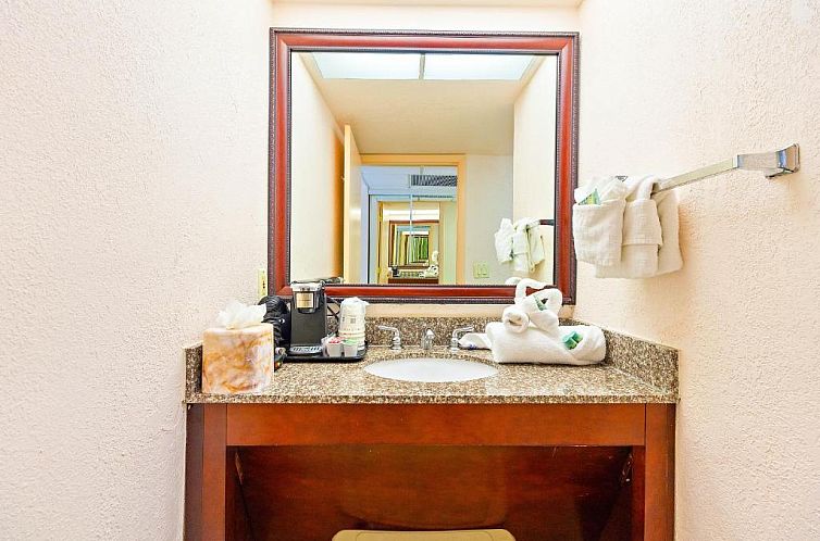 Best Western Plus University Inn