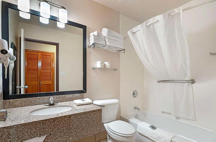 Best Western Green Bay Inn and Conference Center