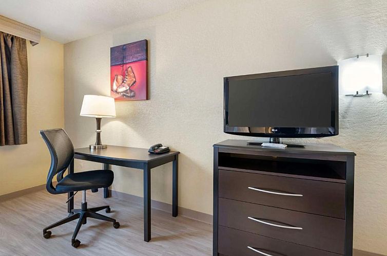 Best Western Green Bay Inn and Conference Center