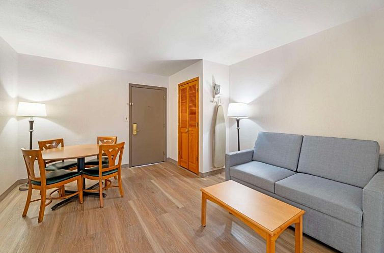 Best Western Green Bay Inn and Conference Center